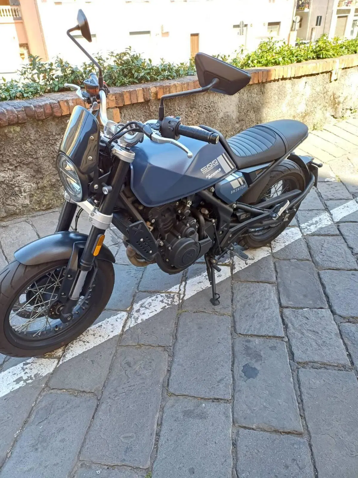 Brixton Motorcycles Crossfire 500 (2021 - 25) (4)