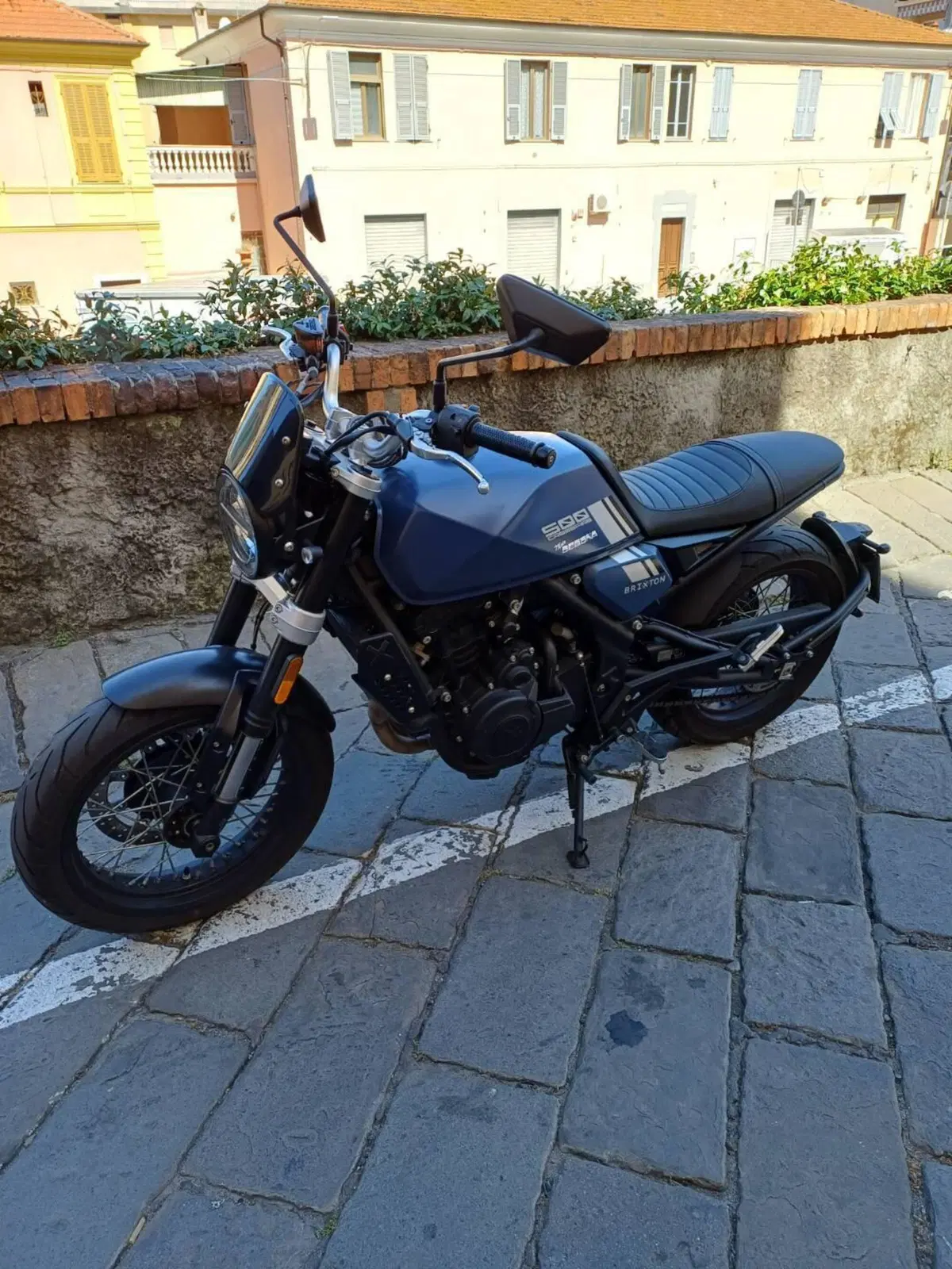 Brixton Motorcycles Crossfire 500 (2021 - 25) (6)