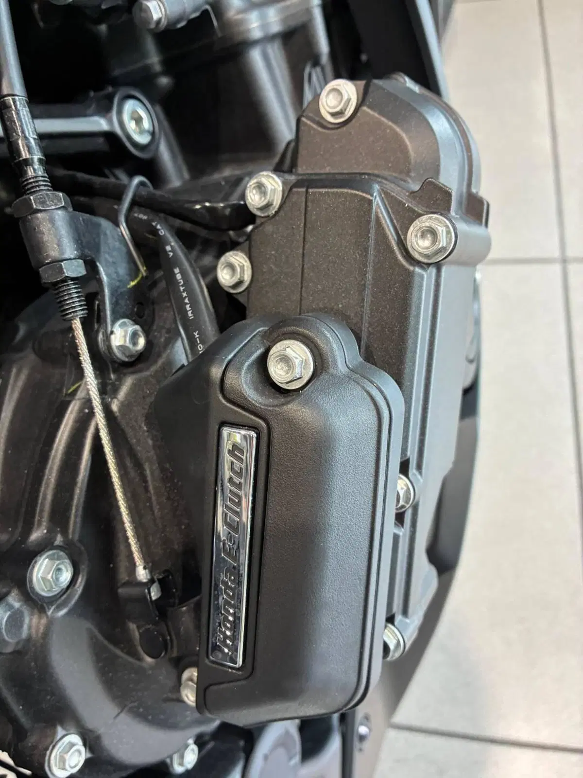 Honda CBR 650 R E-Clutch (2024 - 26) (10)