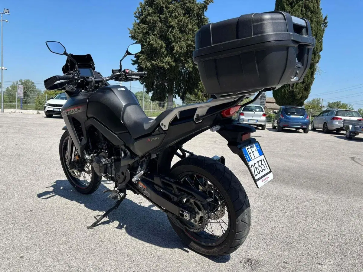 Honda Transalp XL750 (2023 - 24) (8)