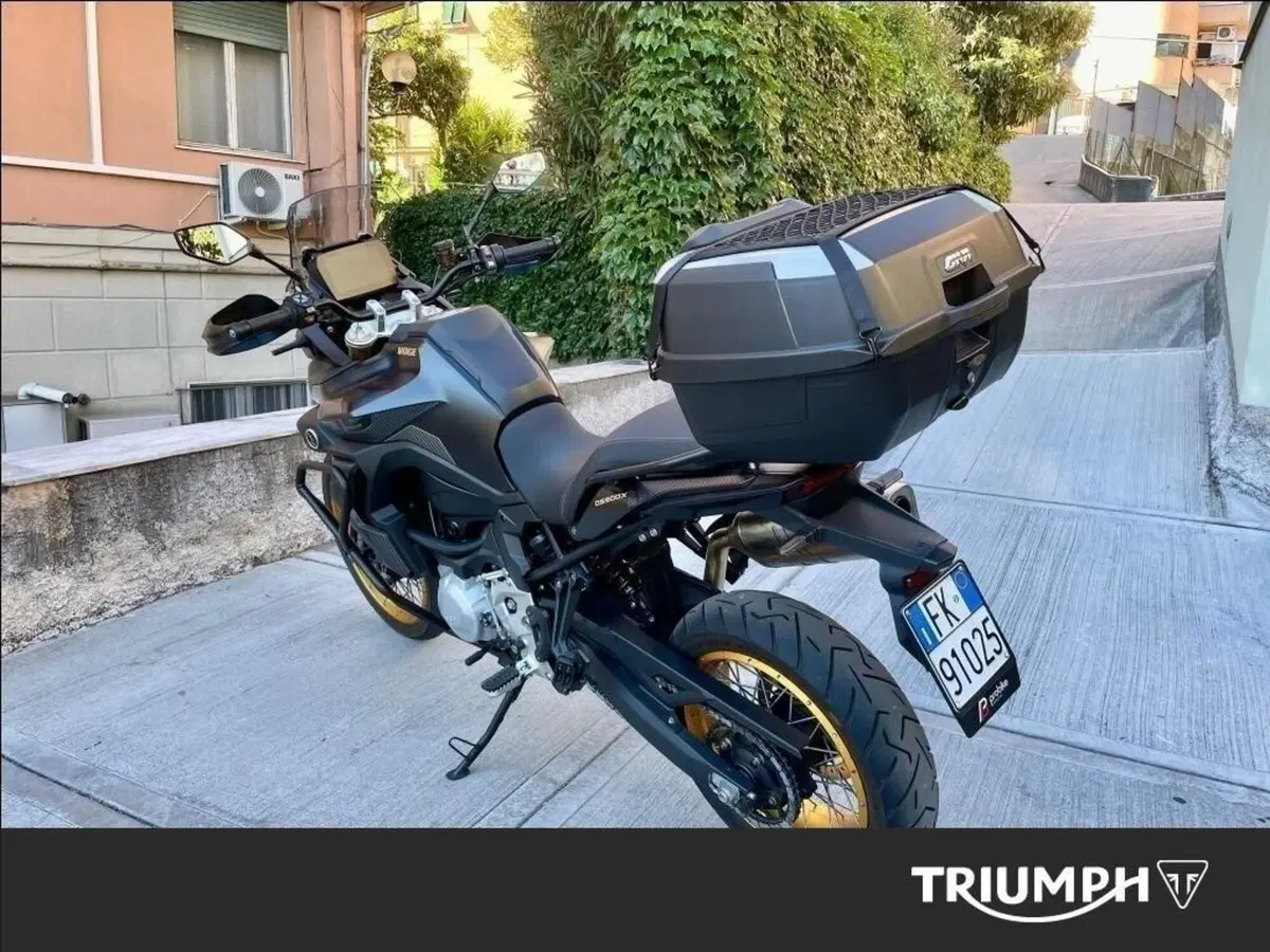 Voge Valico 900DSX (2024 - 26) (5)