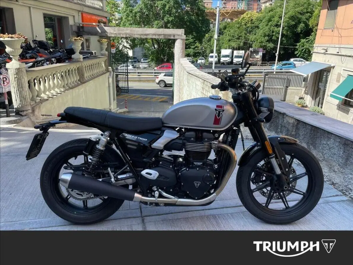 Triumph Speed Twin 900 (2025 - 26) (3)