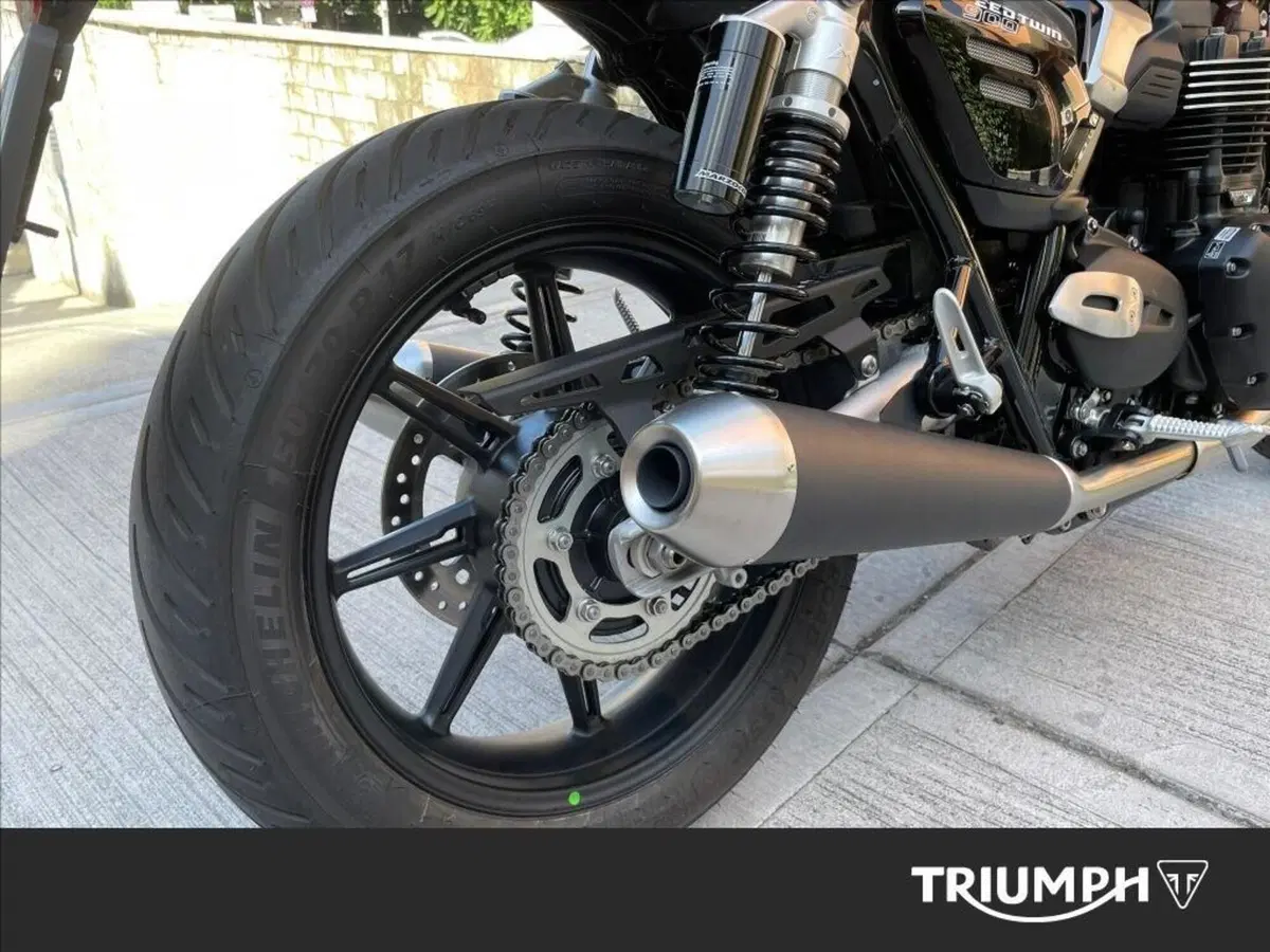 Triumph Speed Twin 900 (2025 - 26) (8)