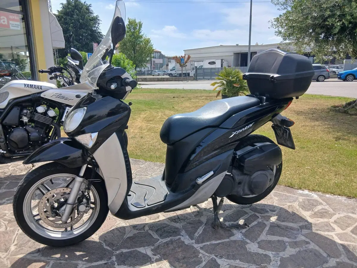 Yamaha Xenter 150 (2011 - 14) (2)