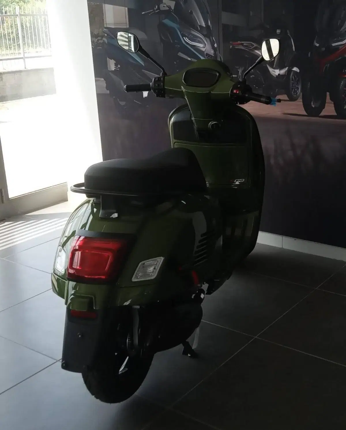 Vespa GTS 310 Supersport (2025 - 26) (10)
