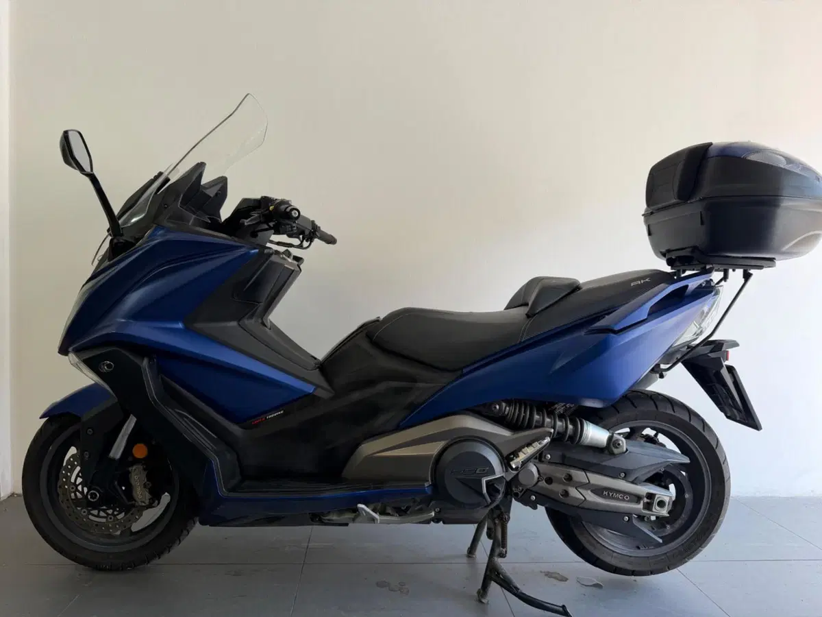 Kymco AK 550 (2020) (5)