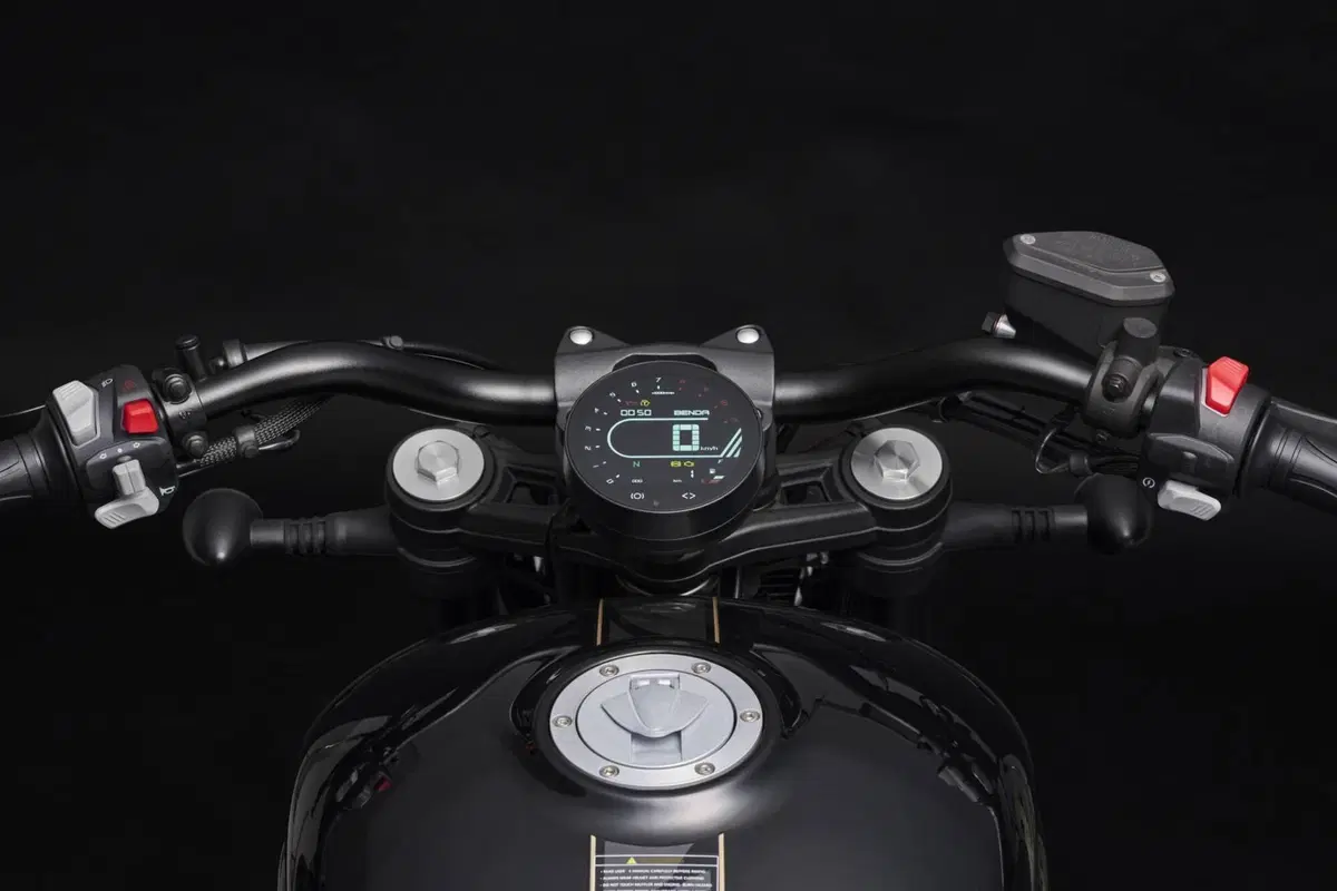 Benda Motorcycles Chinchilla 500 V2 (2025 - 26) (3)