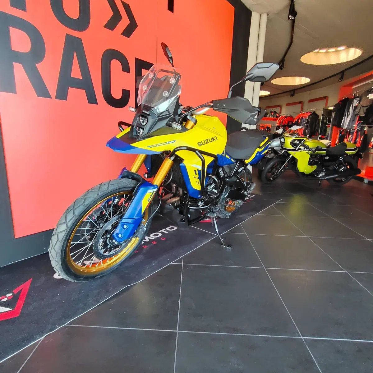 Suzuki V-Strom 800DE (2023 - 24) (9)