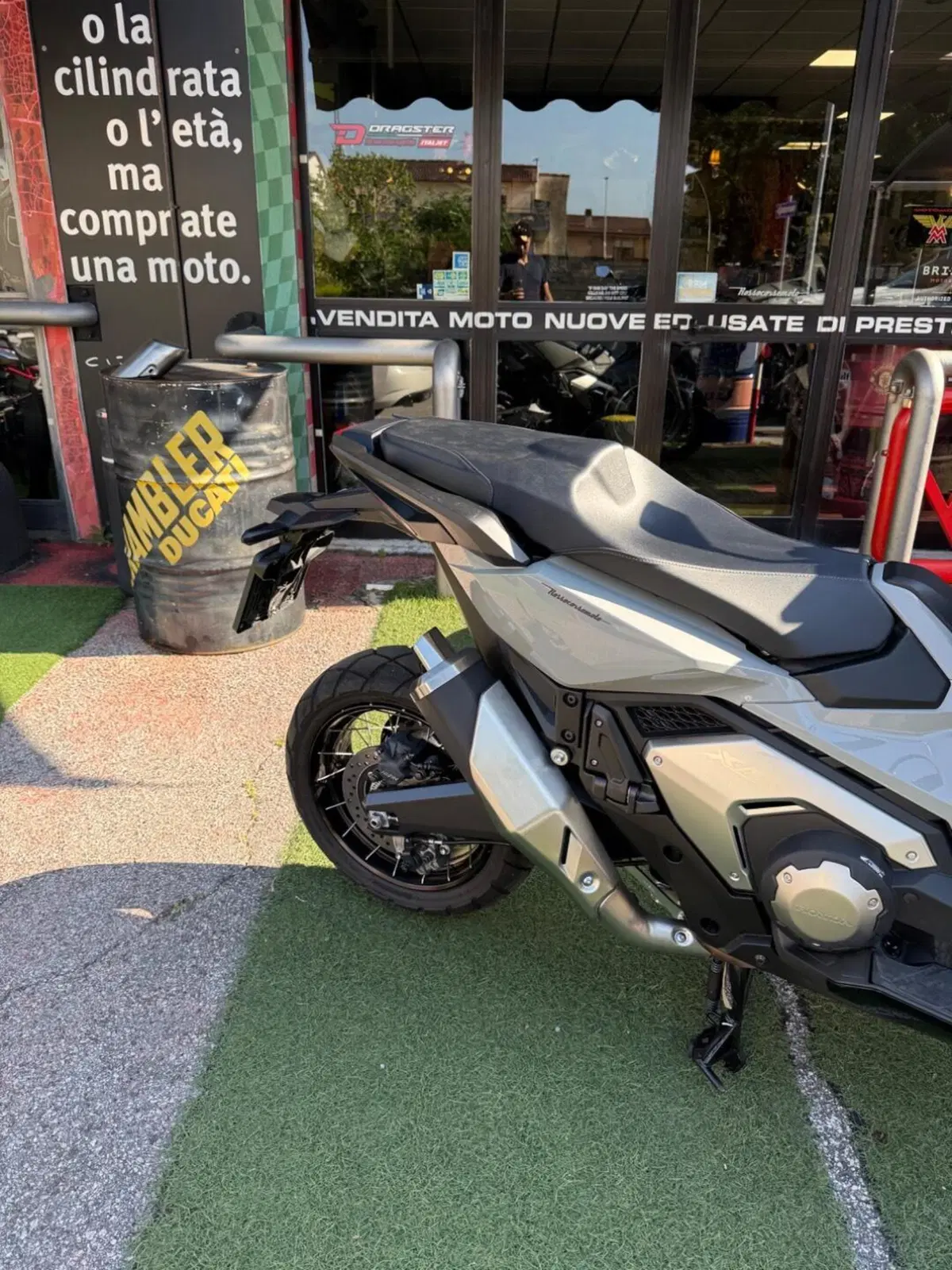 Honda X-ADV 750 DCT (2021 - 24) (6)