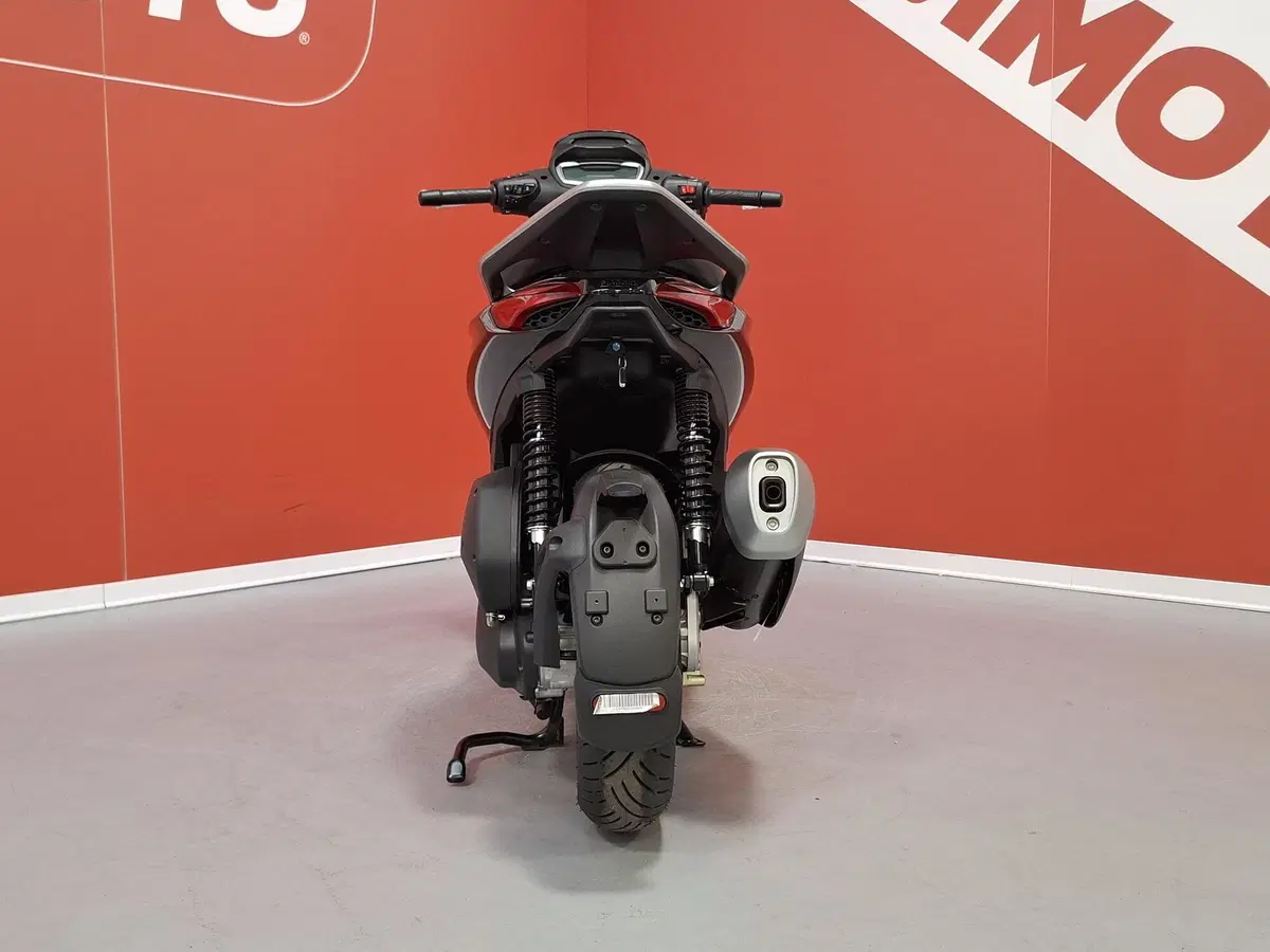 Piaggio Beverly 310 (2025 - 26) (7)