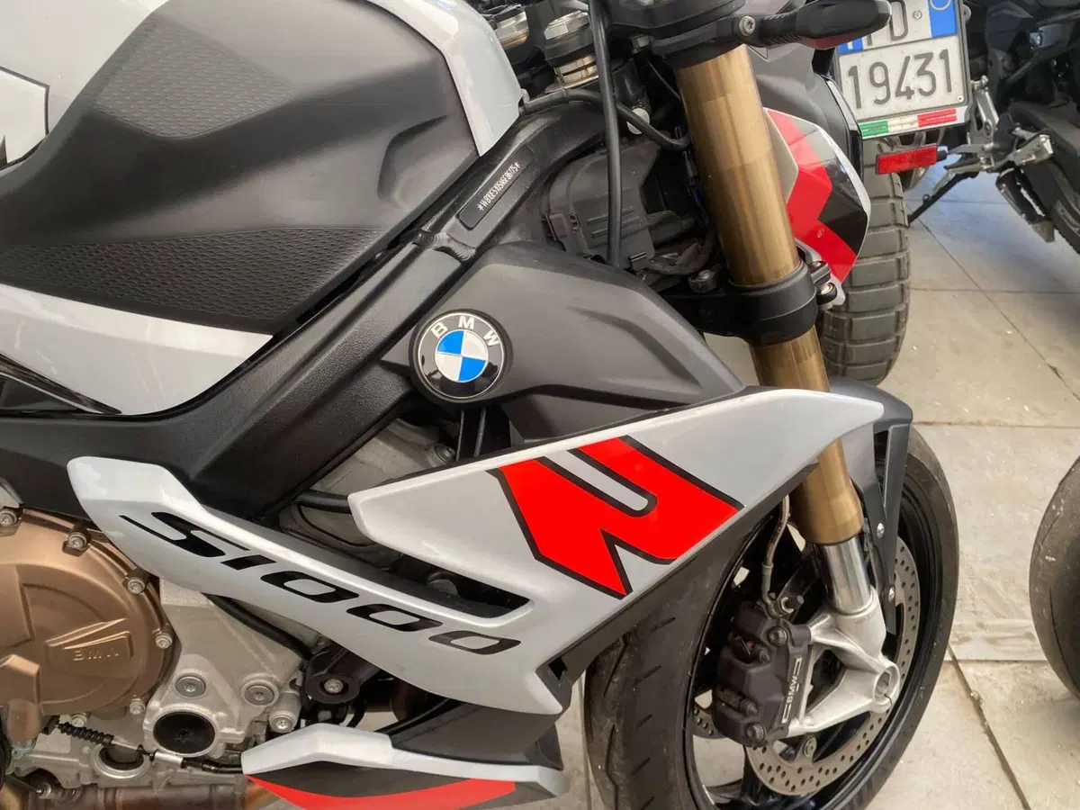 Bmw S 1000 R (2021 - 24) (8)