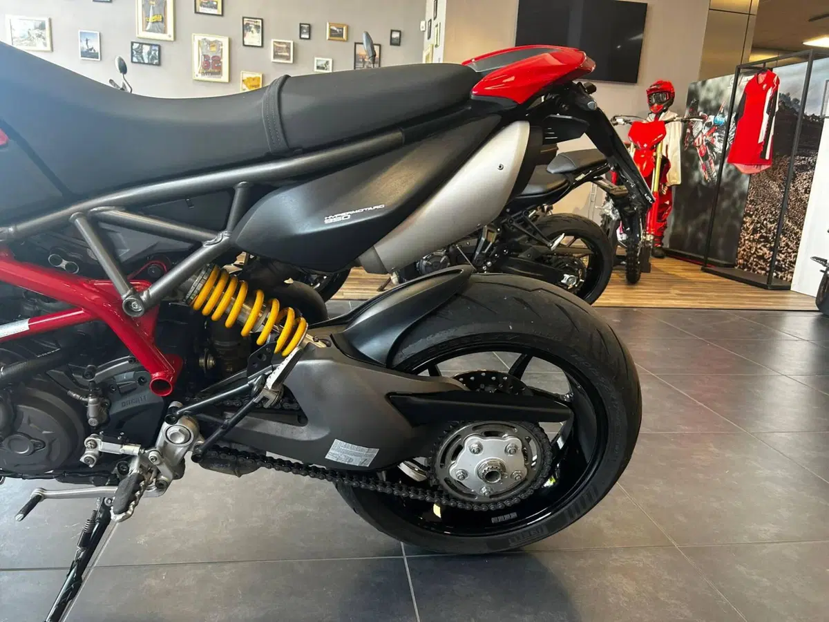 Ducati Hypermotard 950 (2022 - 25) (3)