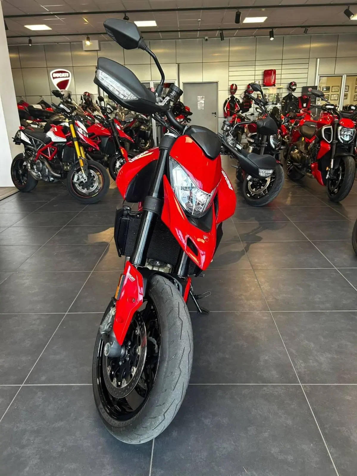 Ducati Hypermotard 950 (2022 - 25) (11)