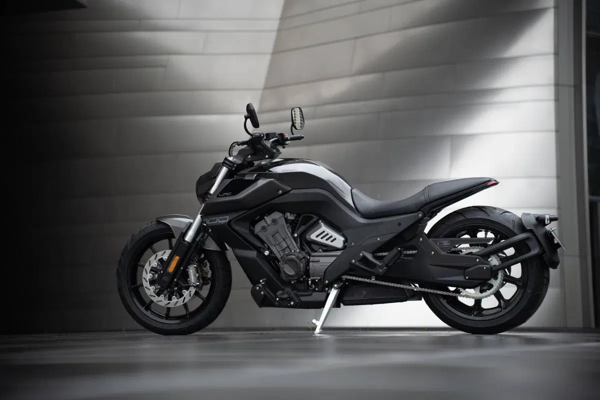 Benda Motorcycles LFC 700 Pro (2026) (2)
