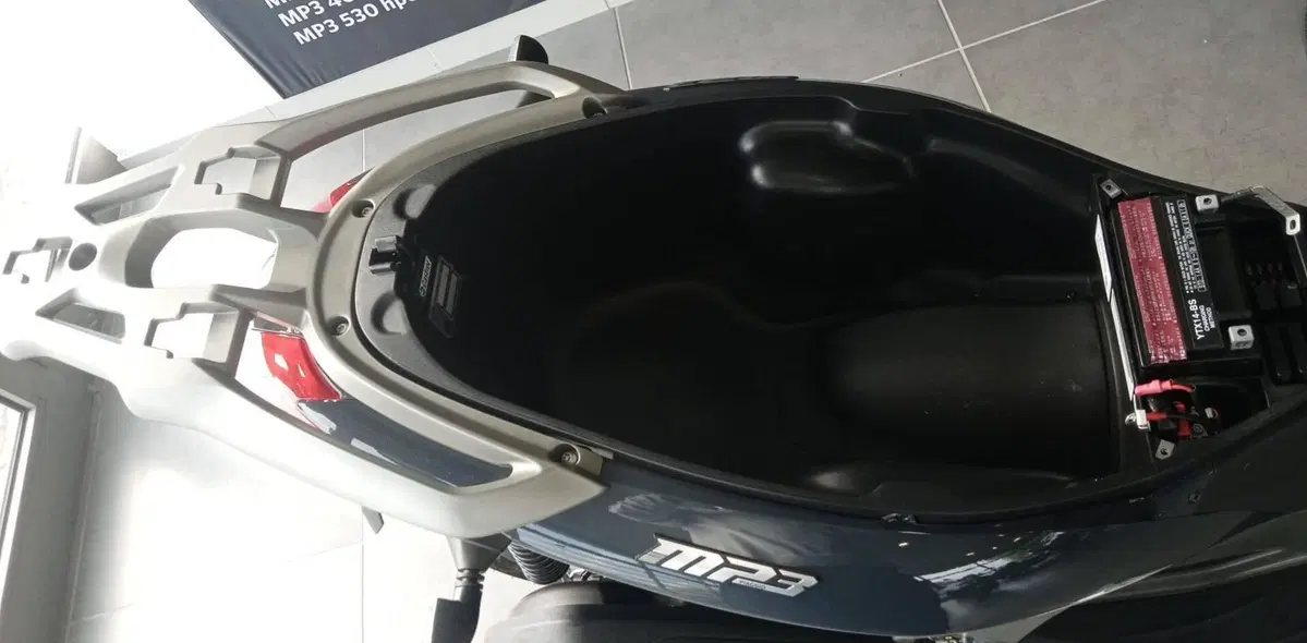 Piaggio MP3 310 (2025 - 26) (10)