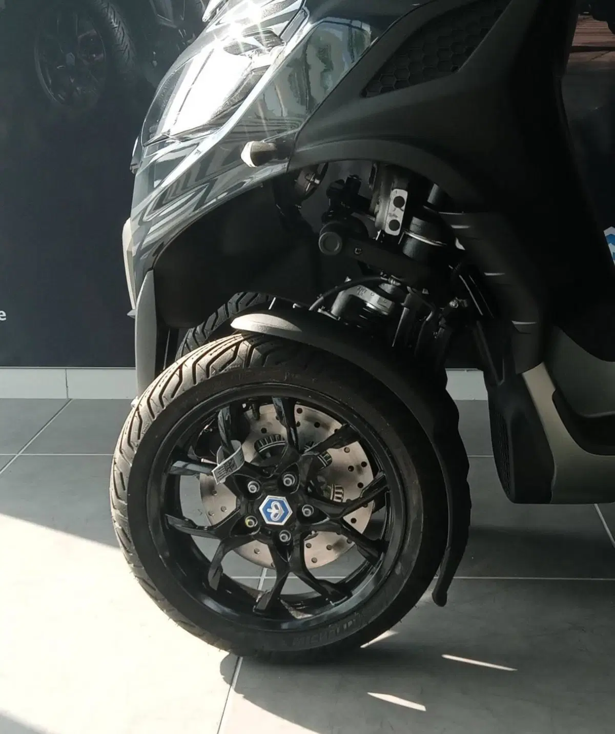 Piaggio MP3 310 (2025 - 26) (13)
