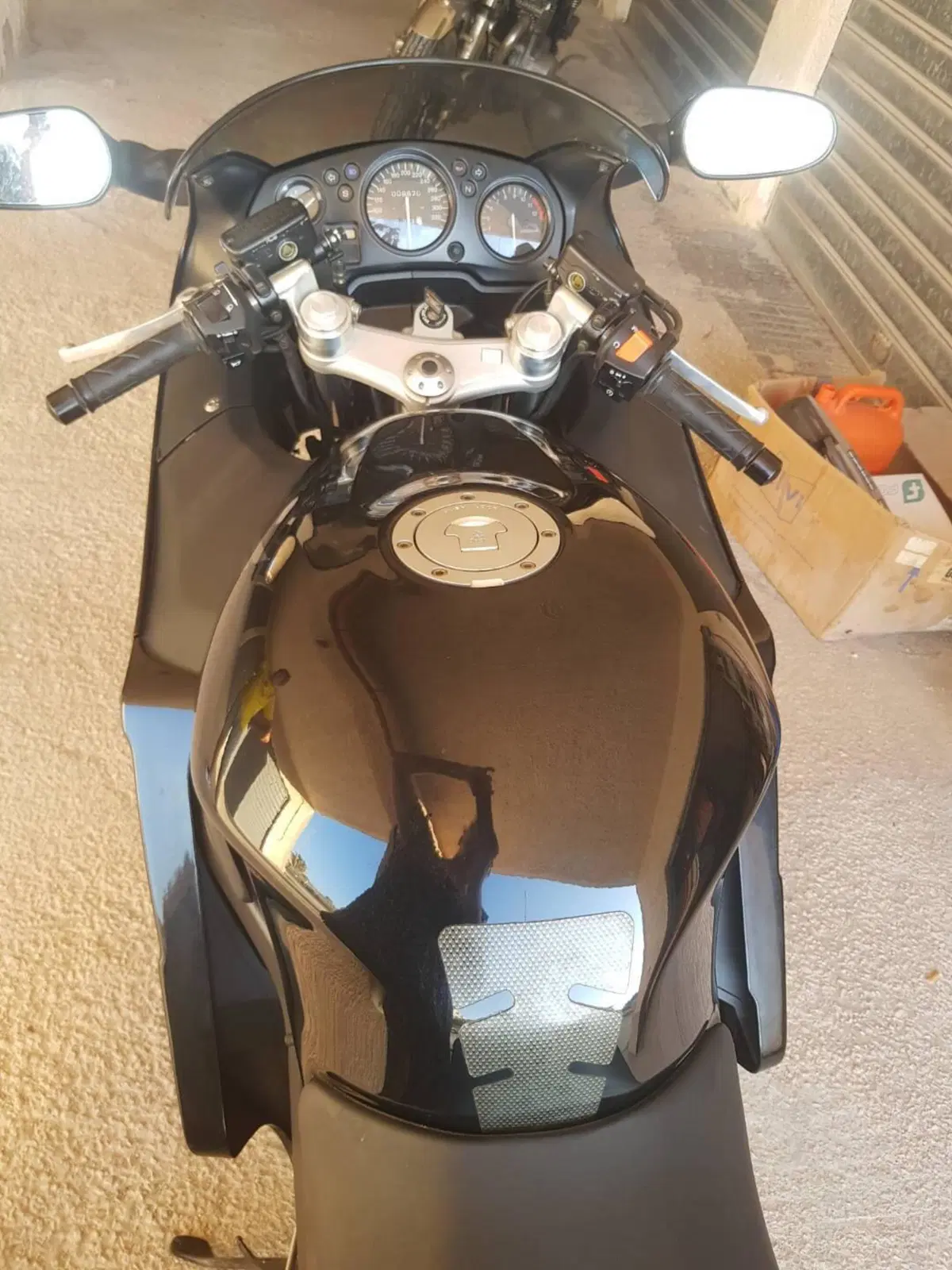 Honda CBR 1100 XX SUPER BLACKBIRD  (5)