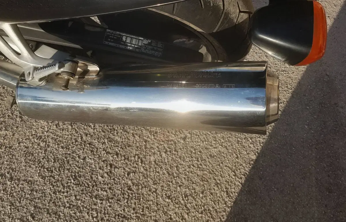 Honda CBR 1100 XX SUPER BLACKBIRD  (9)
