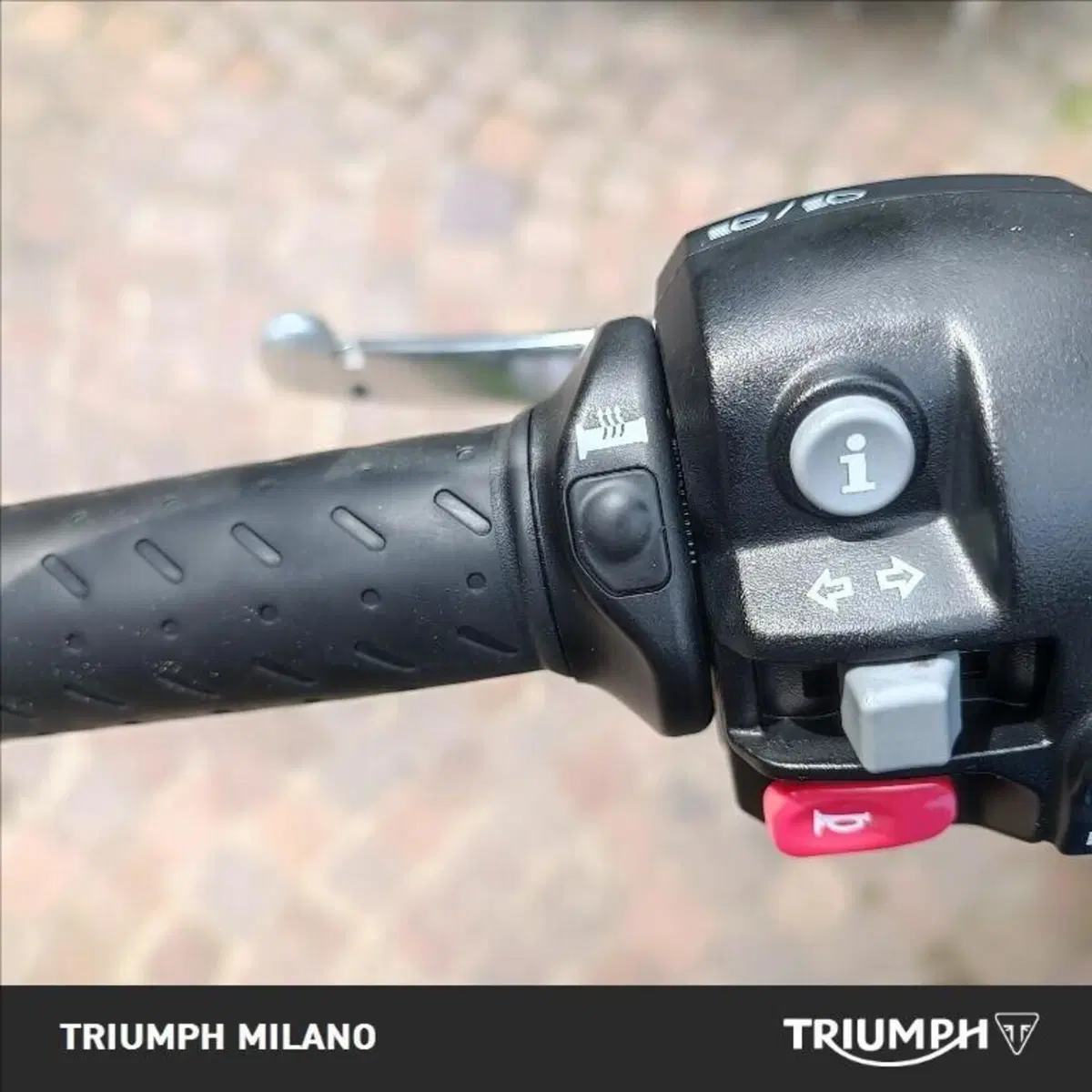 Triumph Street Twin 900 (2021 - 22) (5)