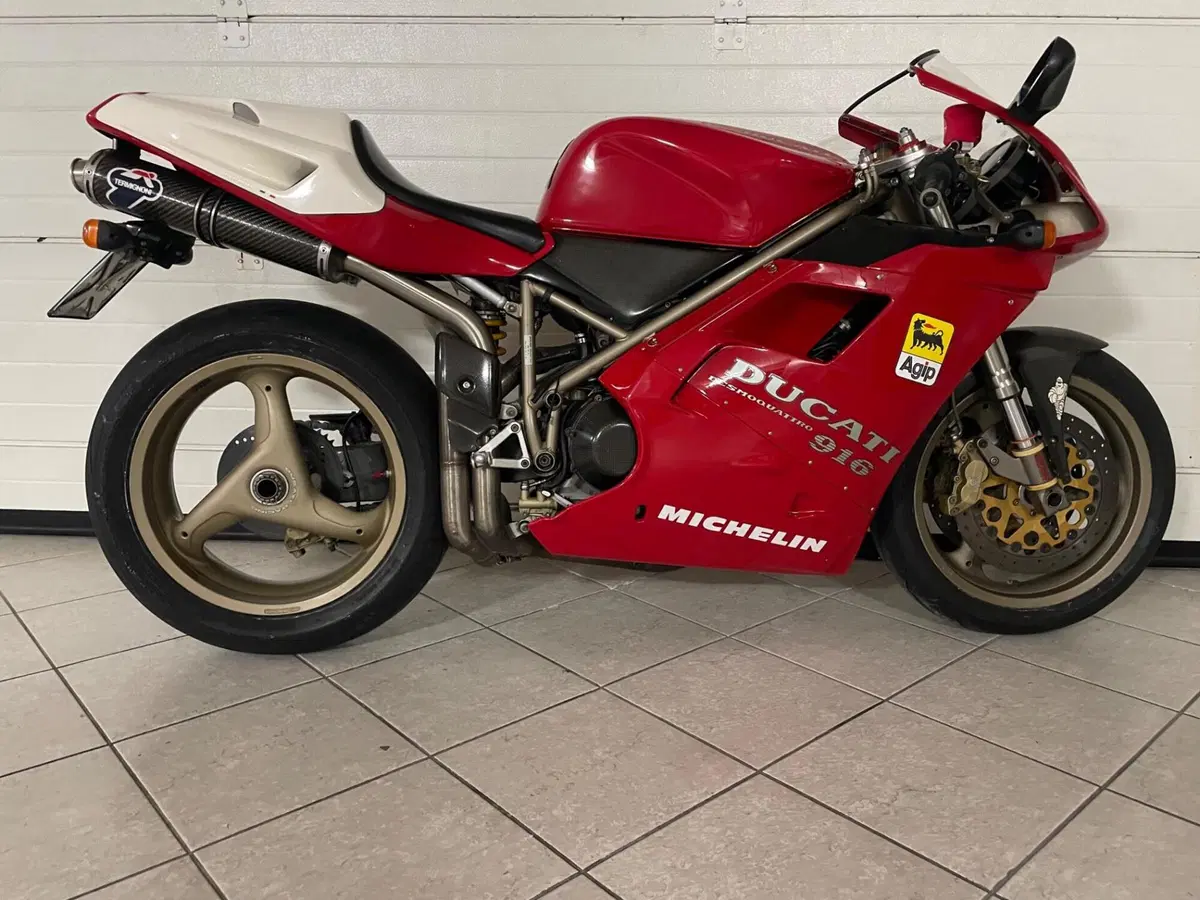 Ducati 916 SP (7)