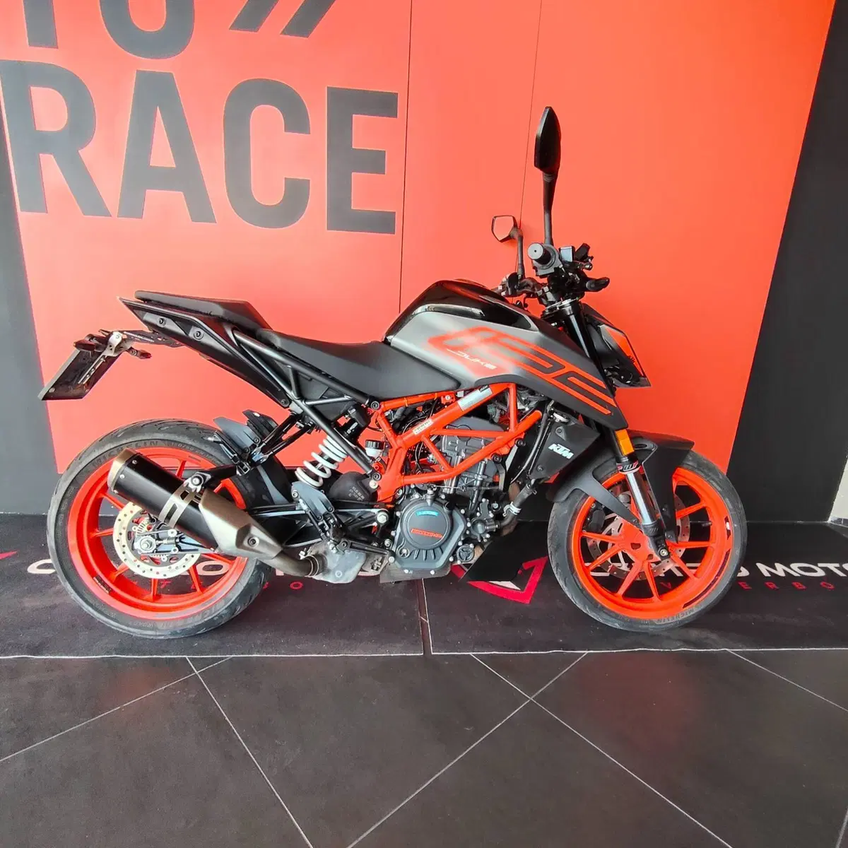 KTM 125 Duke (2021 - 23)