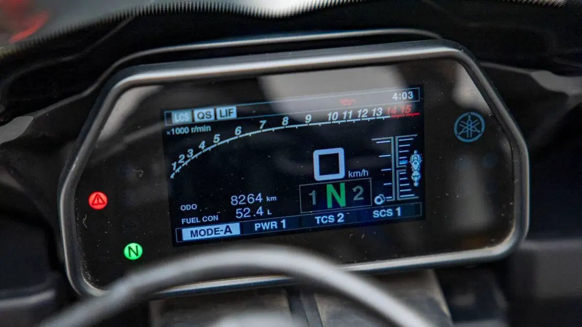 Yamaha YZF R1 (2020 - 25) (20)