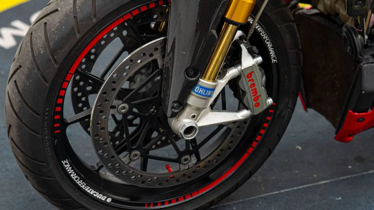 Ducati Streetfighter (2009 - 12) (14)