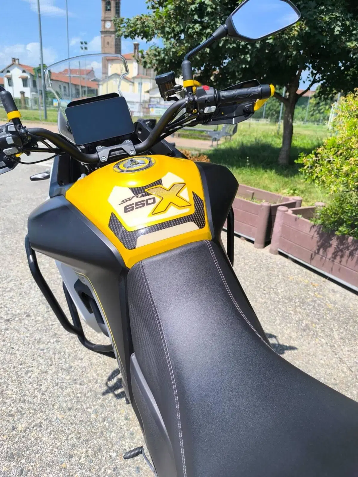 QJ Motor SVT 650 X (2024) (6)