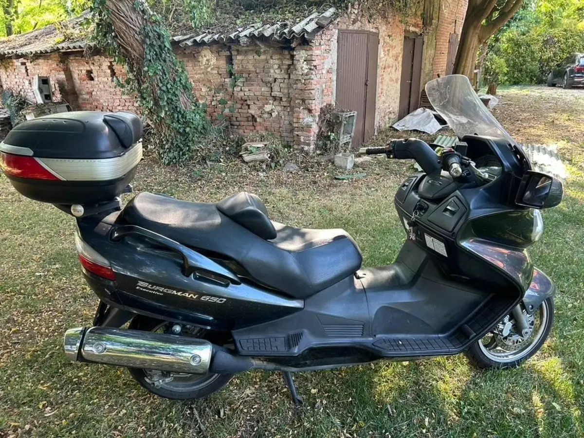 Suzuki Burgman AN 650 Executive ABS (2006 - 12)