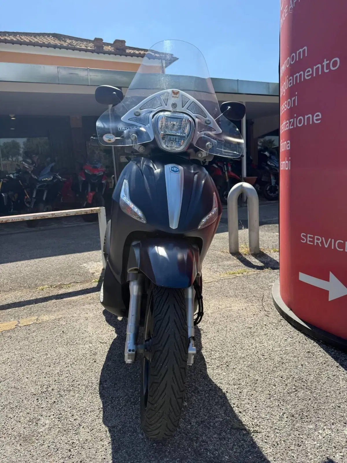 Piaggio Beverly 300 S i.e. ABS-ASR (2016 - 20) (2)