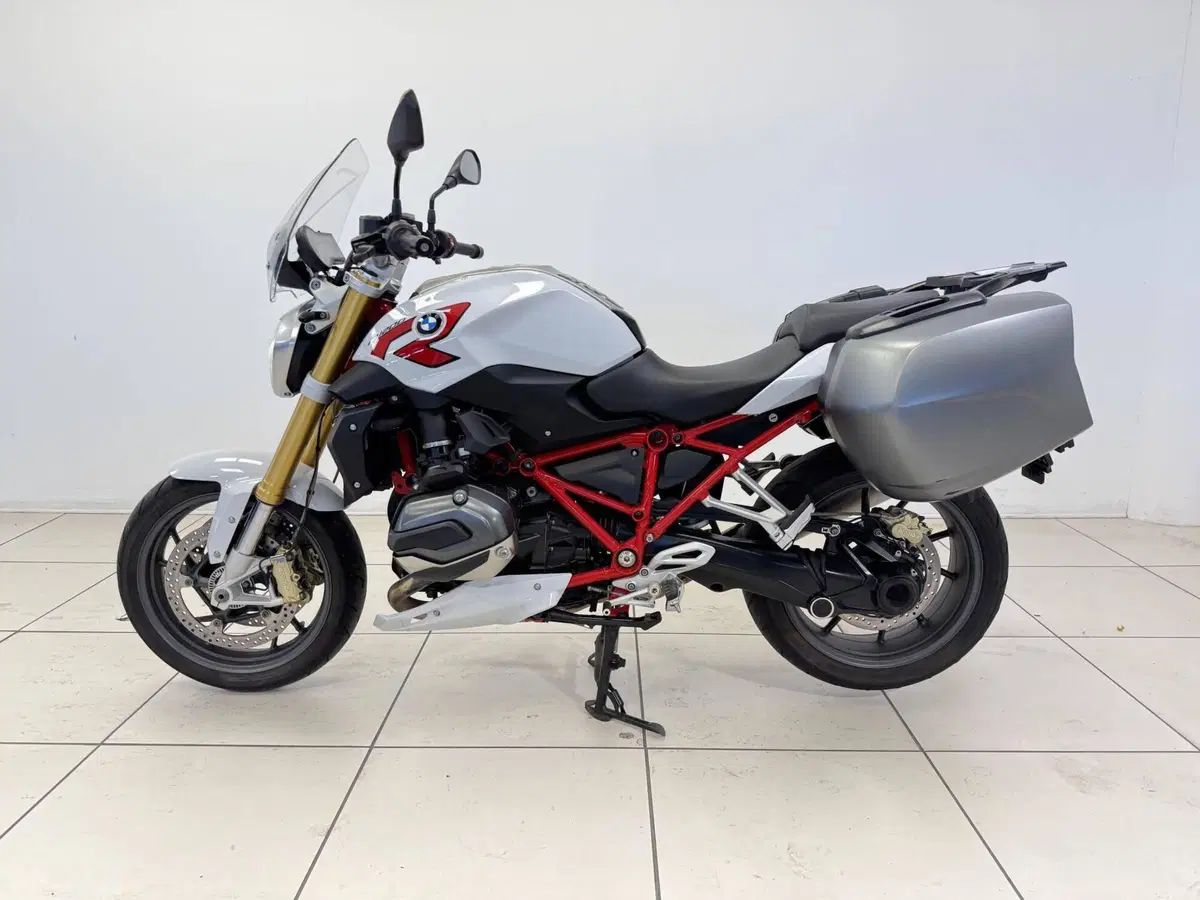 Bmw R 1200 R (2015 - 16) (5)