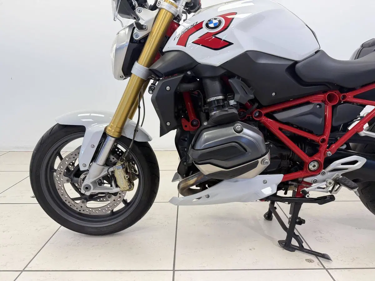 Bmw R 1200 R (2015 - 16) (13)