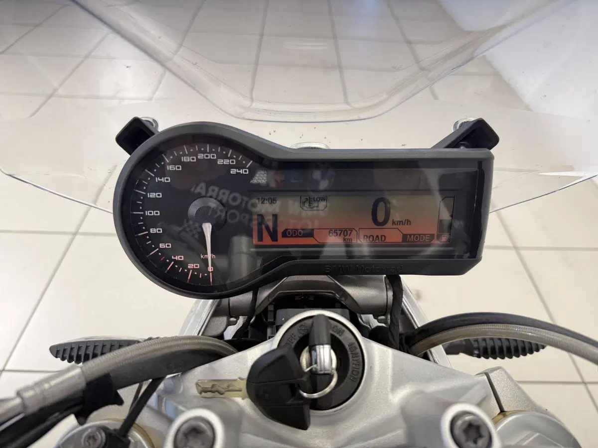 Bmw R 1200 R (2015 - 16) (15)