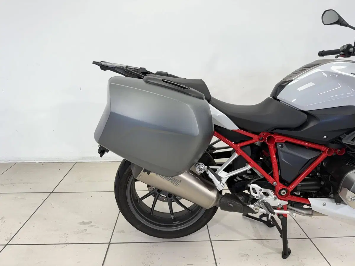Bmw R 1200 R (2015 - 16) (17)