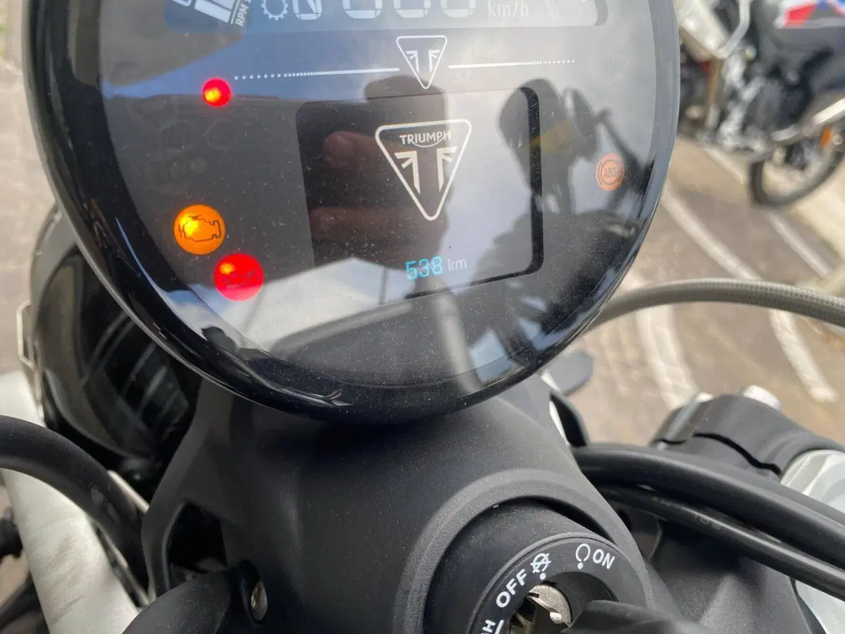 Triumph Scrambler 1200 X (2024 - 26) (3)
