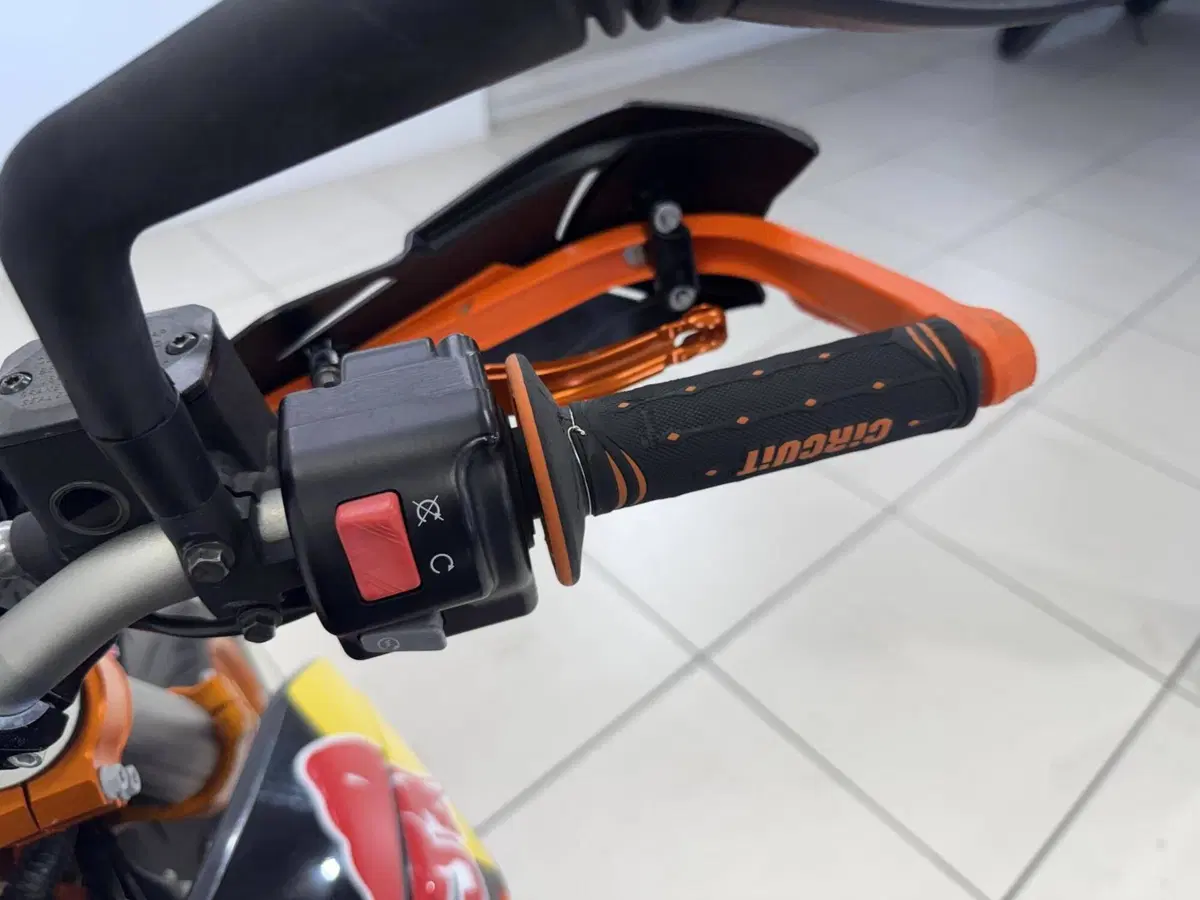KTM 690 SMC R (2012 -17) (11)
