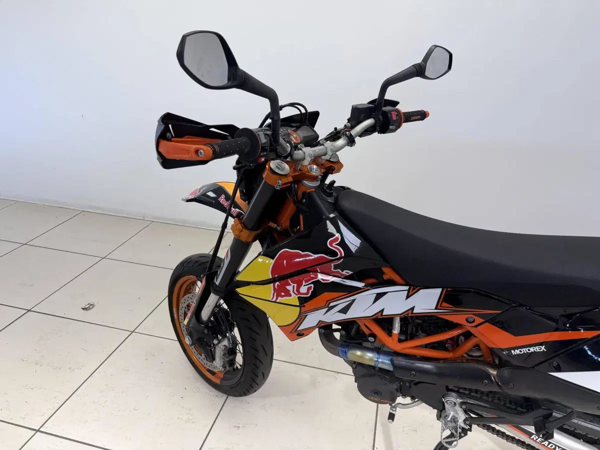 KTM 690 SMC R (2012 -17) (17)