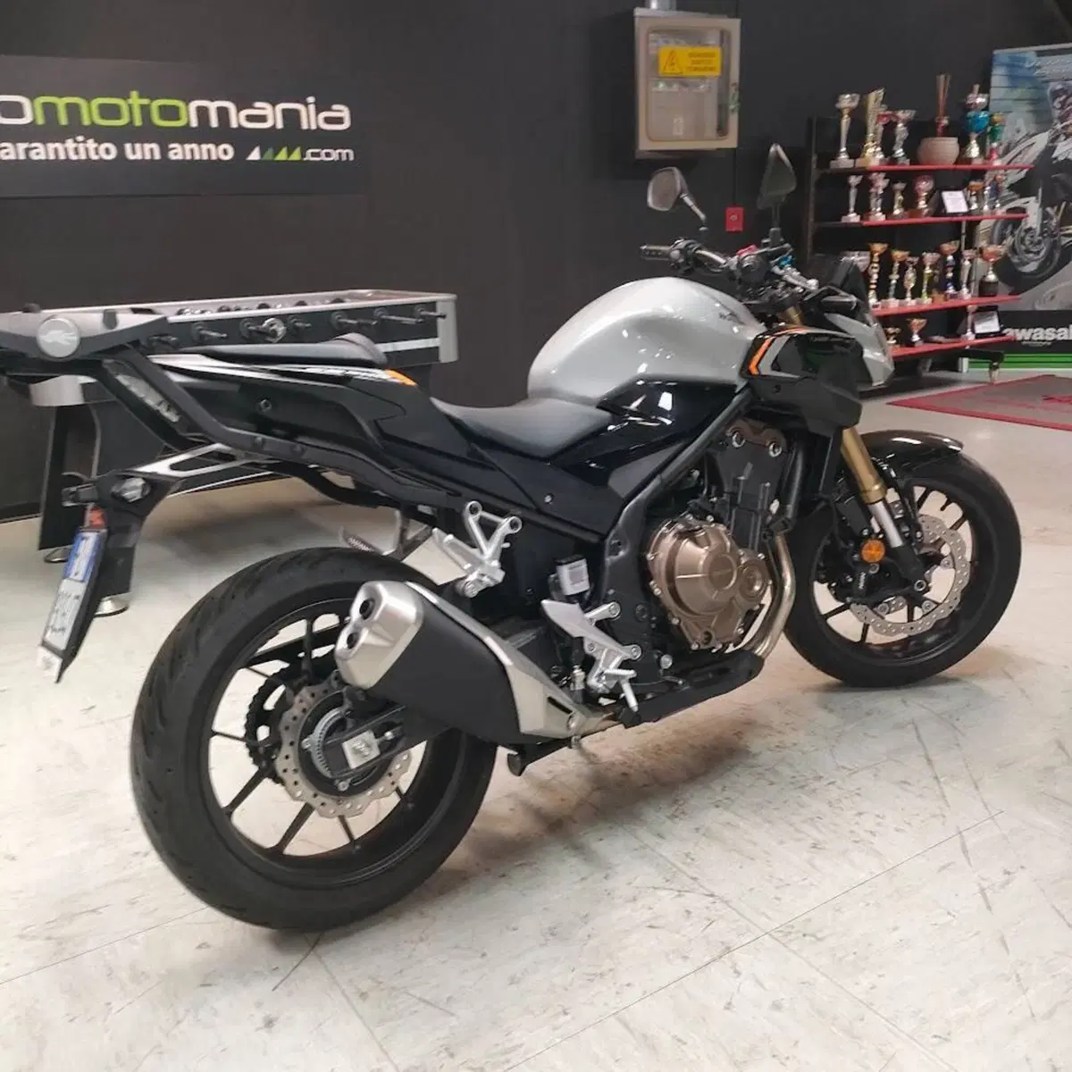 Honda CB 500 F (2022 - 23) (5)
