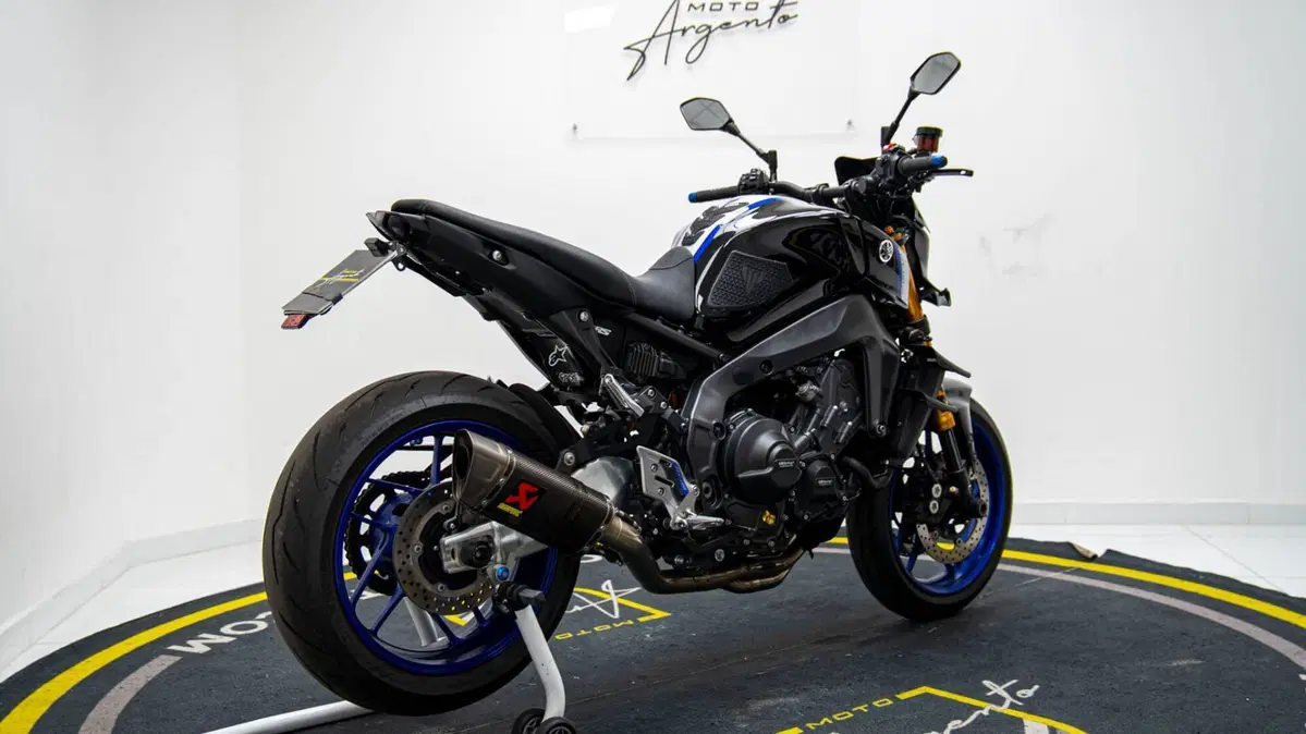 Yamaha MT-09 SP (2021 - 23) (4)
