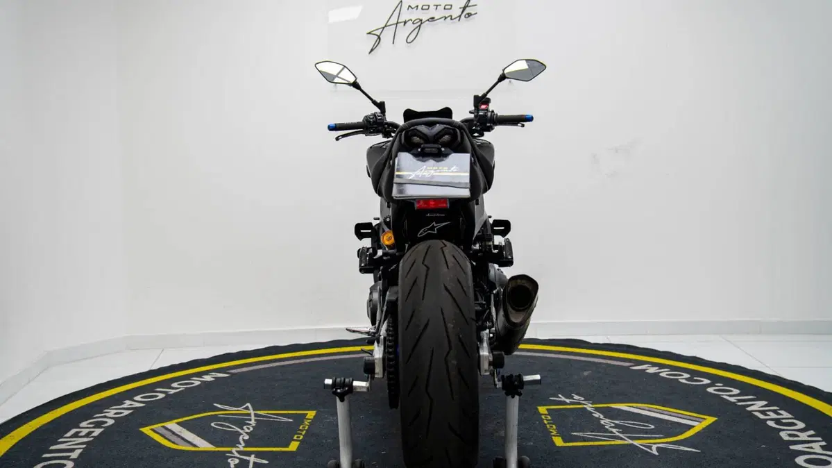 Yamaha MT-09 SP (2021 - 23) (5)