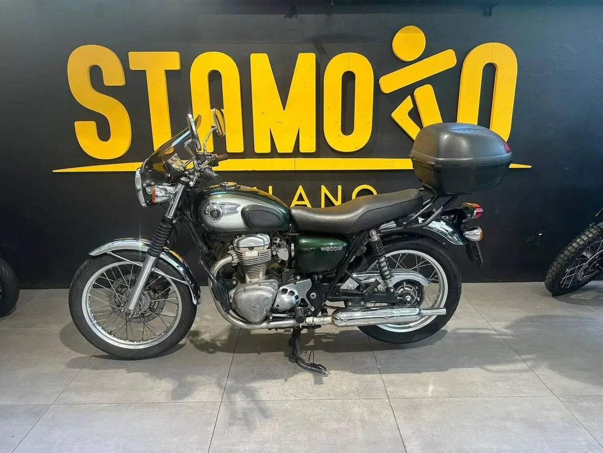 Kawasaki W 800 (2010 - 17) (5)