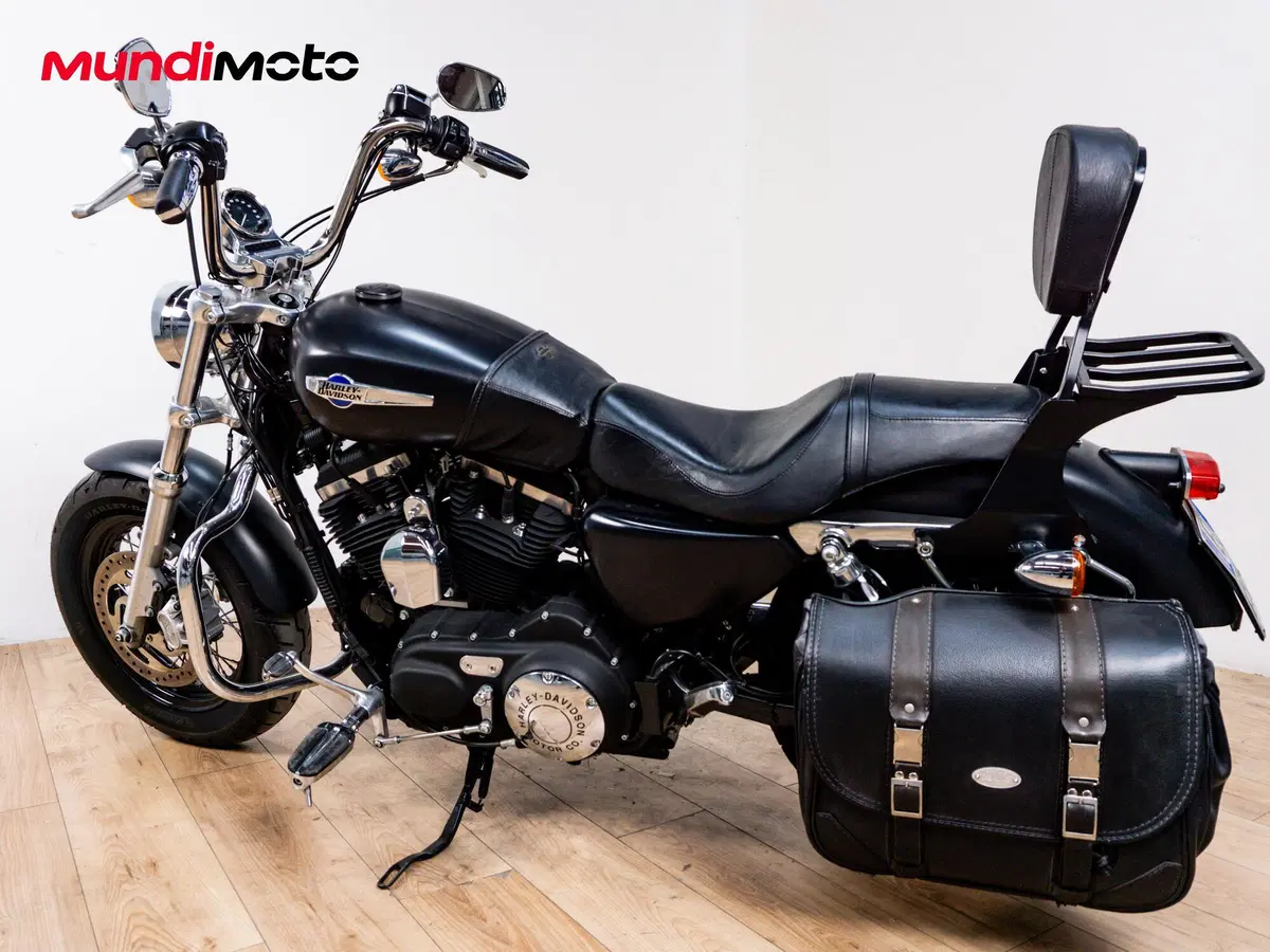 Harley-Davidson 1200 Custom ABS (2014 - 16) - XL 1200C (7)