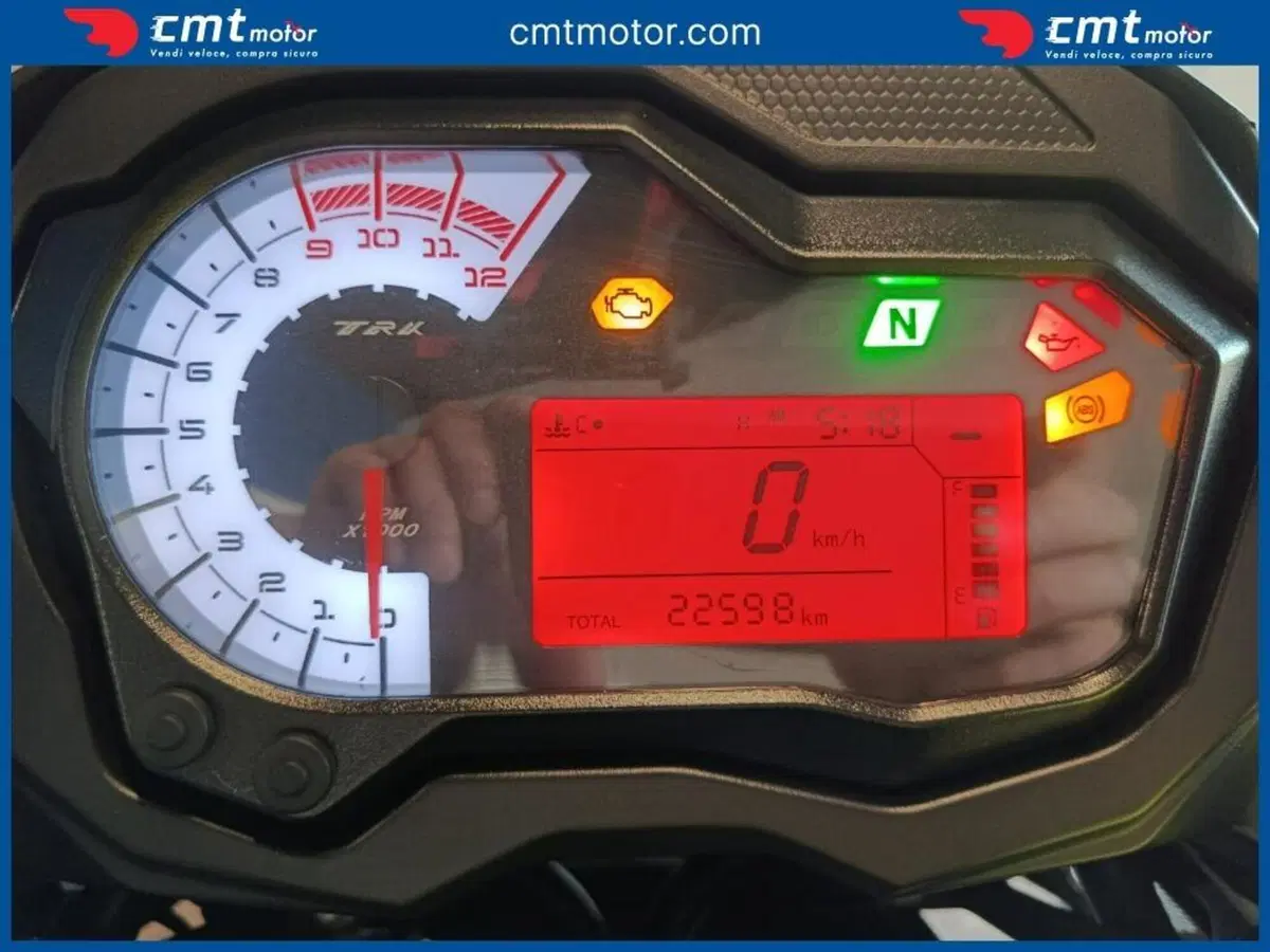 Benelli TRK 502 (2021 - 25) (5)