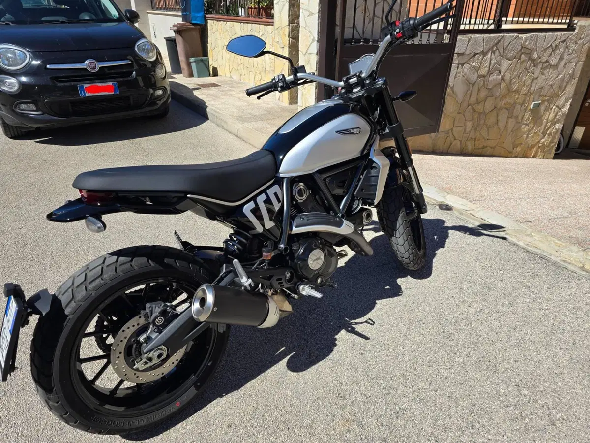 Ducati Scrambler 800 Icon (2023 - 24) (2)