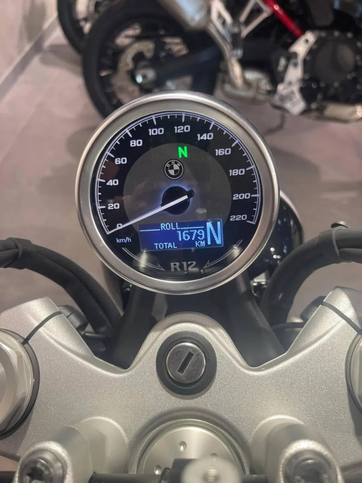 Bmw R 12 (2024 - 26) (9)