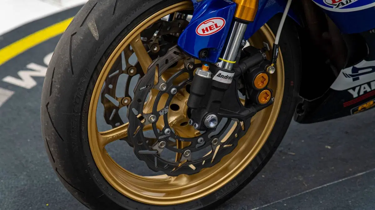 Yamaha YZF R6 (2010 - 16) (14)