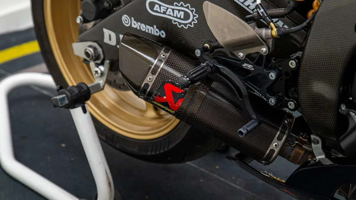 Yamaha YZF R6 (2010 - 16) (15)