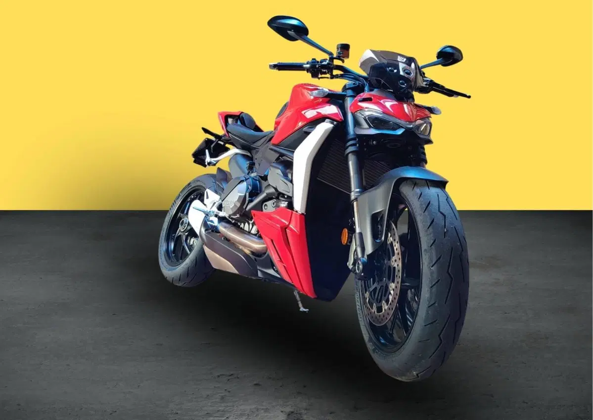 Ducati Streetfighter V2 (2022 - 24) (2)