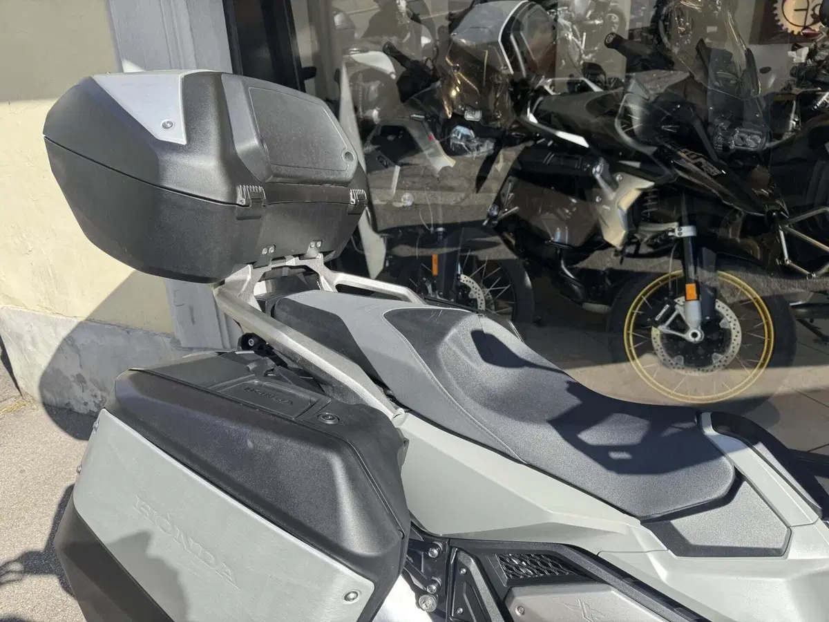 Honda X-ADV 750 (2025 - 26) (5)