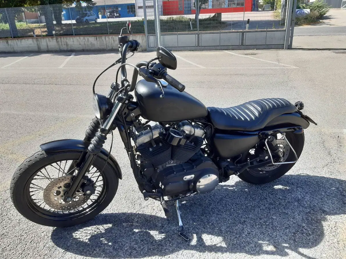 Harley-Davidson 1200 Custom (2007 - 13) - XL 1200C (2)